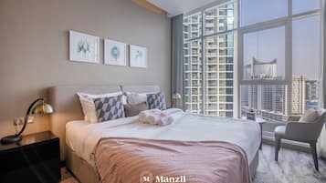 Luxury Studio, Canal View | Living room