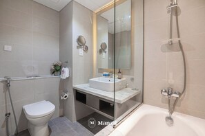 Luxury-Studio, Kanalblick | Badezimmer