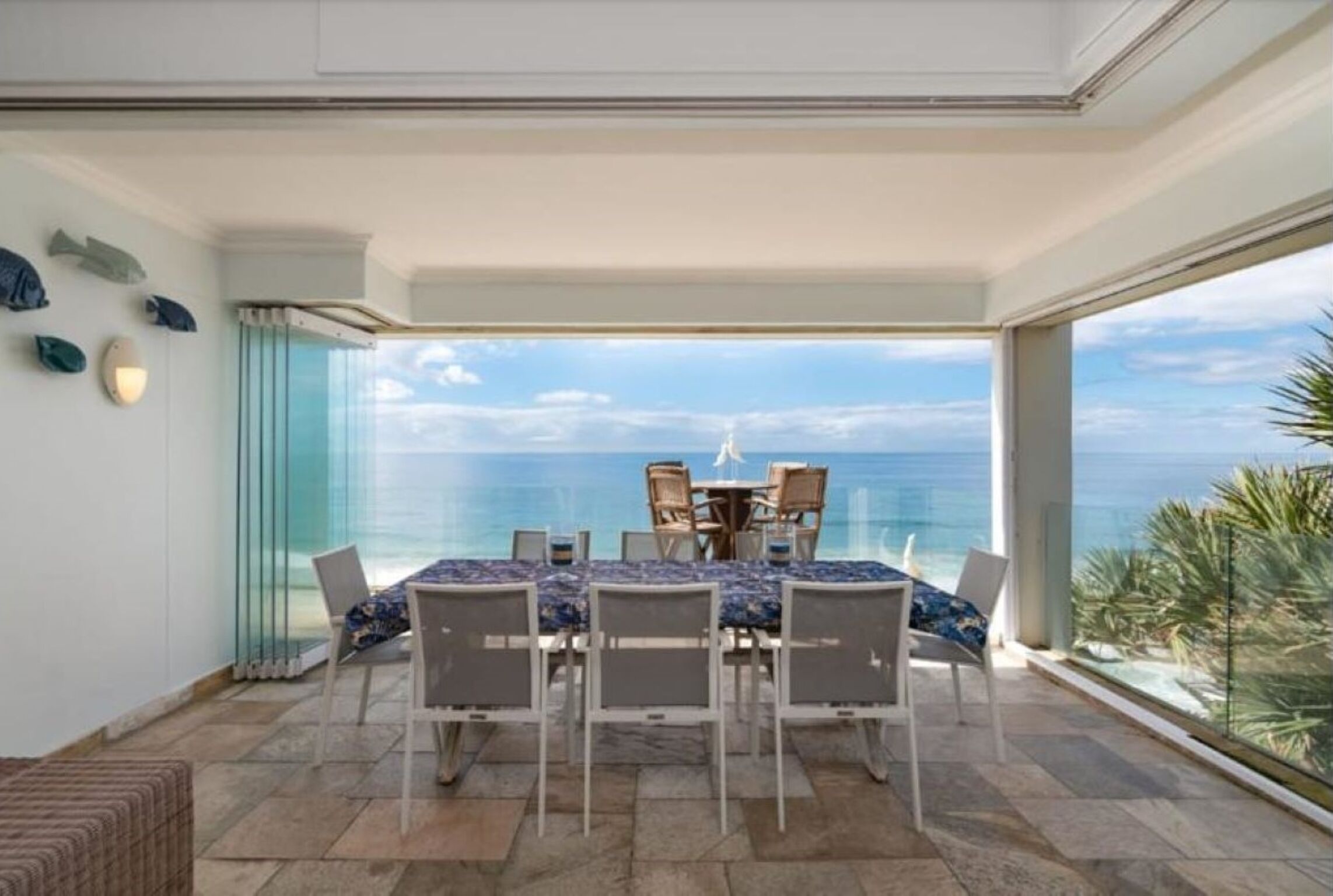 Apartment, 3 Bedrooms, Smoking, Balcony | Dining room