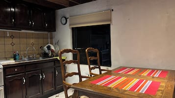 Casa familiar, patio, vista a la playa | Cocina privada