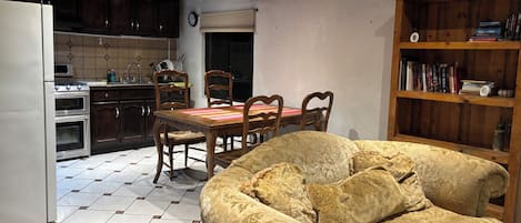 Familjehus - uteplats - utsikt mot stranden | Vardagsrum