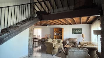 Family House, Patio, Beach View | Free WiFi