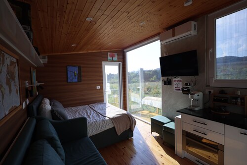 Orchard Guard Tower with all the comforts of home and mountain views