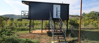 Orchard Guard Tower with all the comforts of home and mountain views