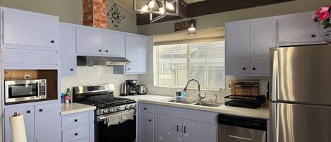 Microwave, oven, stovetop, dishwasher