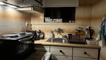 Four, plaque de cuisson