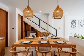 Luxe villa | Dineerruimte