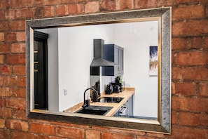 Microwave, oven