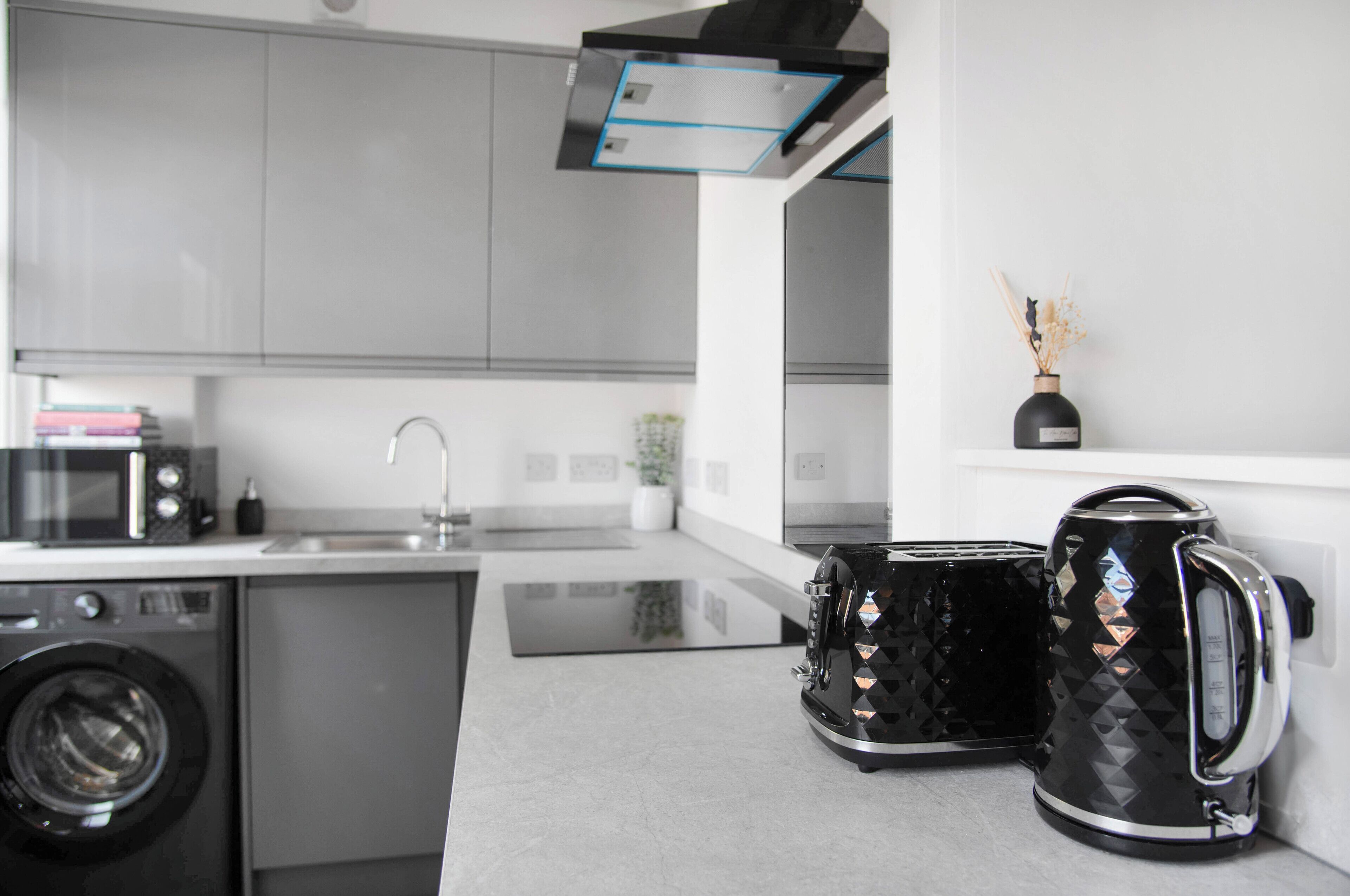 Microwave, oven
