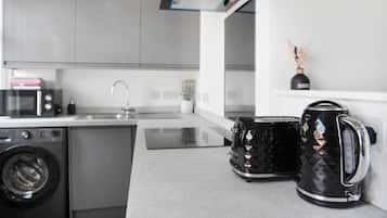 Microwave, oven
