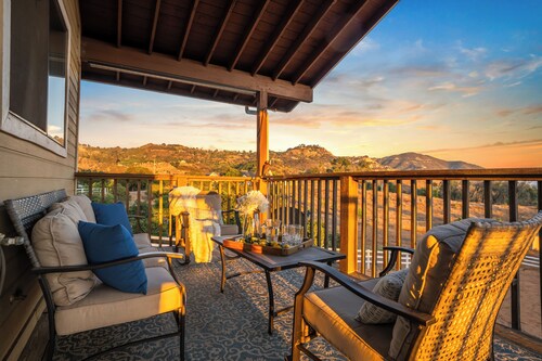 Scenic Deck w/ Sunset Views & Dining Near Temecula Wineries | Estrada Ranch