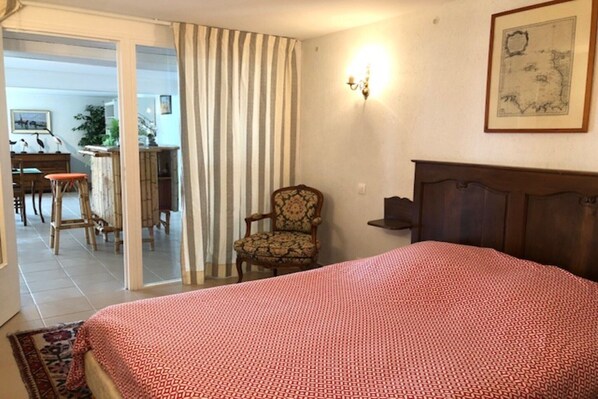 1 bedroom, Internet