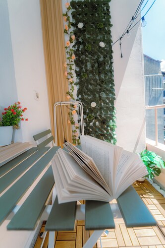 Serene apartment with AC in top centre of charming Veliko Tarnovo