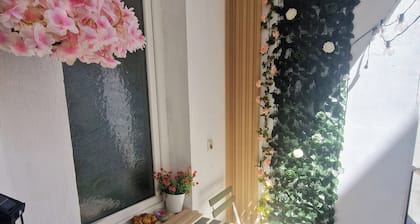 Serene apartment with AC in top centre of charming Veliko Tarnovo