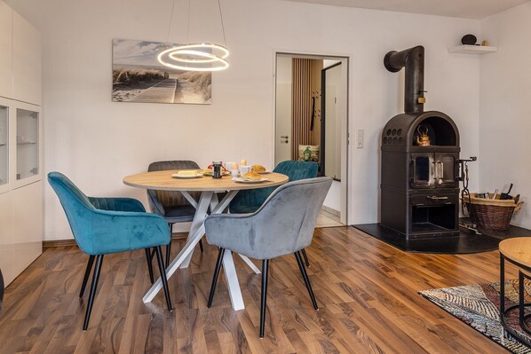 Imagen sin descripción, 1 de 15, botón