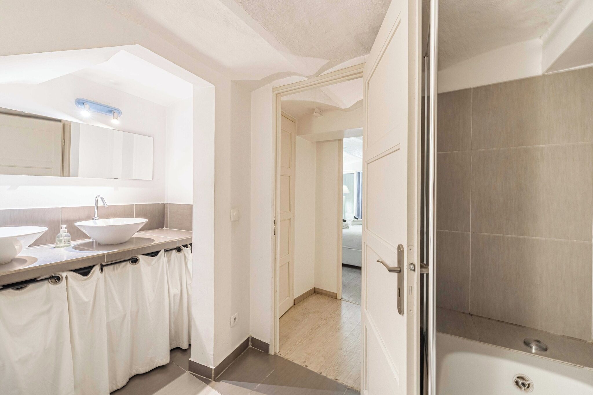 Hair dryer, towels