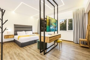 4 chambres, bureau, fer et planche à repasser, Wi-Fi