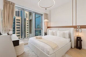 2 عدّة غرف نوم ومكواة/لوح كي وواي فاي وملاءات أسرّة