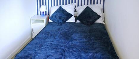 Apartment | 2 bedrooms, bed sheets