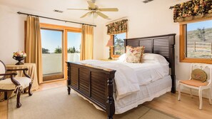 8 chambres, fer et planche à repasser, Wi-Fi gratuit, draps fournis