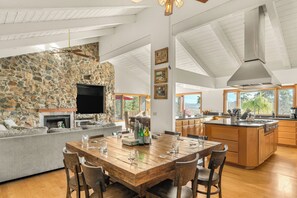 تناول الطعام