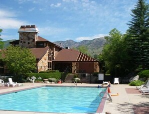 Uppvärmd pool