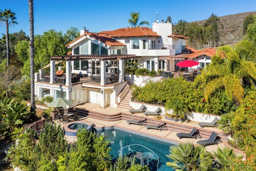 Private Estate w/ Pool, Hot Tub & Tennis Court Near Encinitas | The Ranch