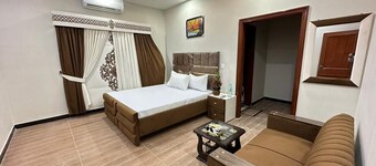 Luxury Blue Inn is the best family guest house in Islamabad.