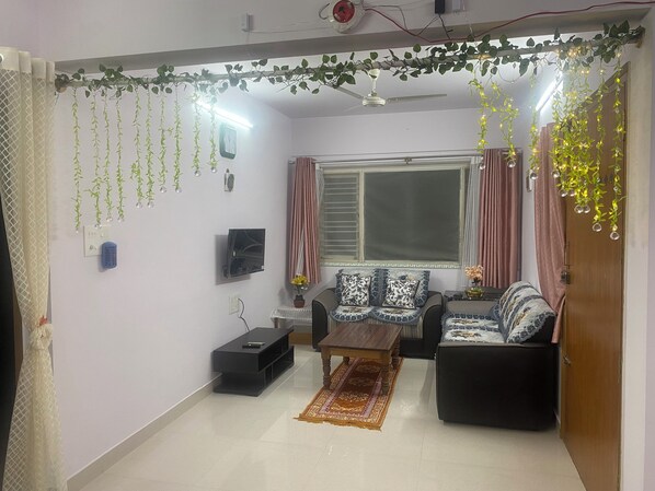 Living area - Srilakshmi Nivasa (Sahakaranagar, Bengaluru)