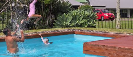 Alberca al aire libre