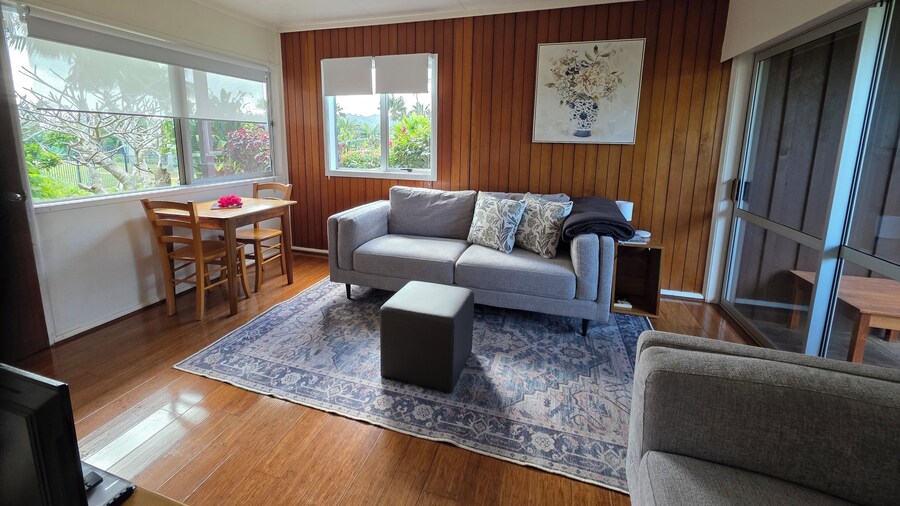 Fletcher Christian Apartments - Isabella Suites