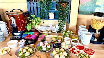 House | Dining