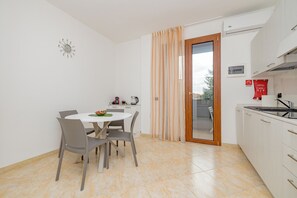 Dining - Girasole (A5) | Three-room apartment with two bathrooms | Rho Fiera | Malpensa | Milan (Cesate)