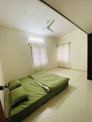 3 bedrooms, WiFi