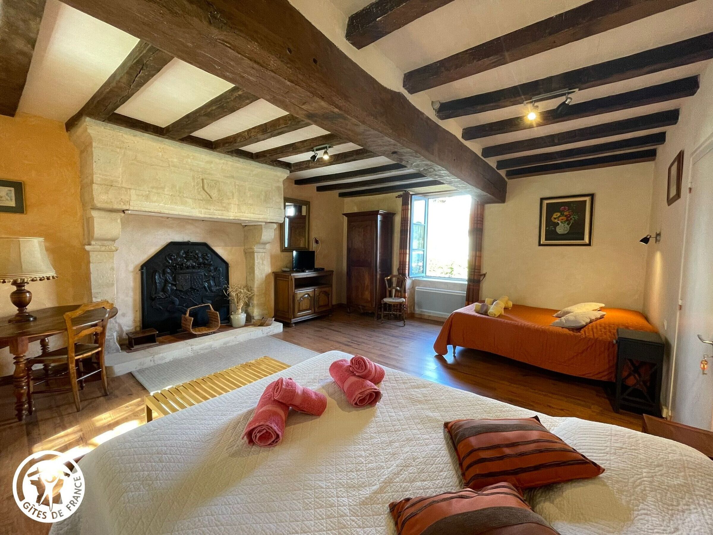 2 bedrooms, free WiFi, bed sheets