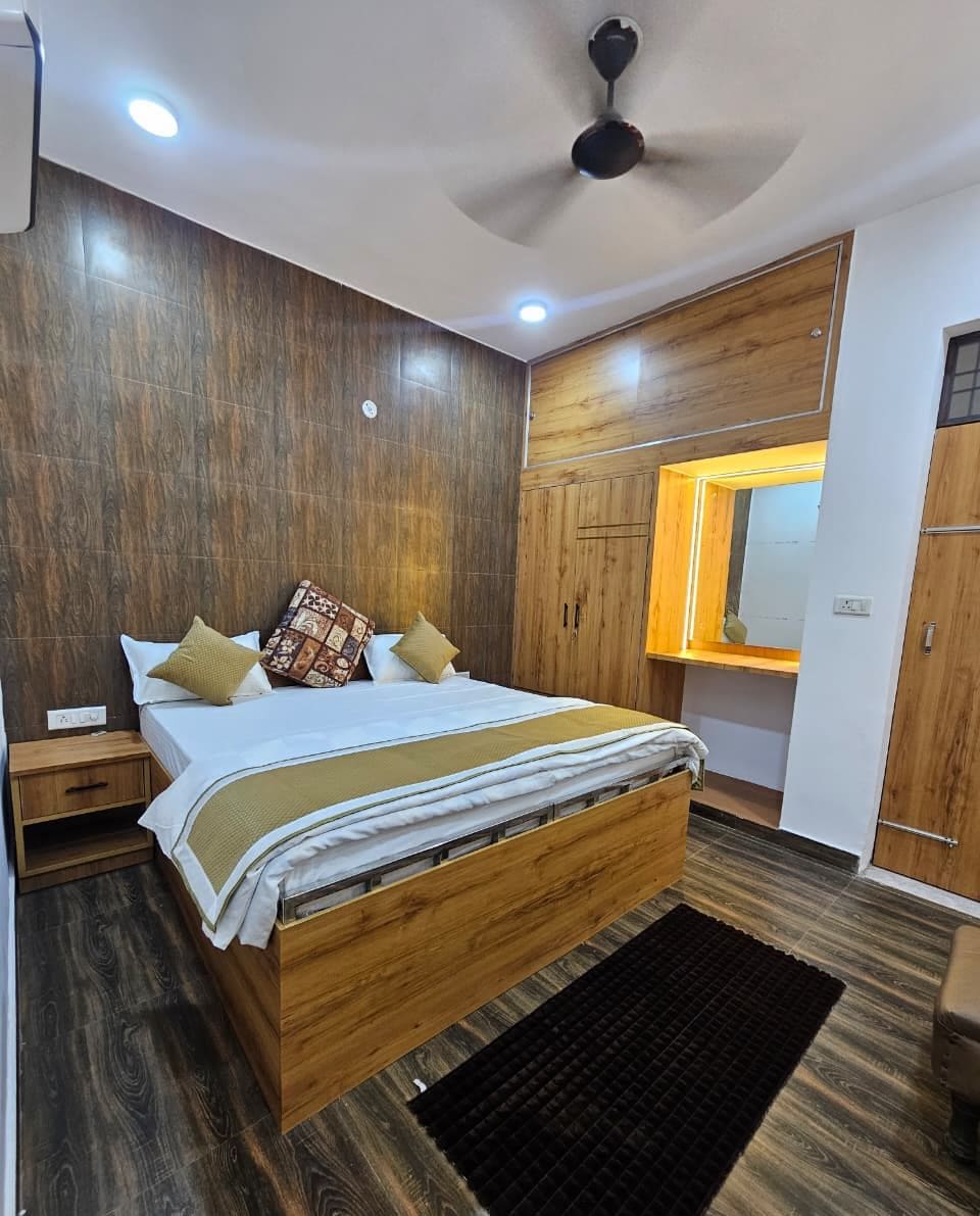 Deluxe Double Room | Laptop workspace, WiFi (free)