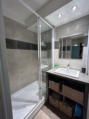 Dusche