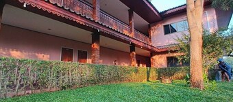 Sukhothai Grand Hotel and Landmark