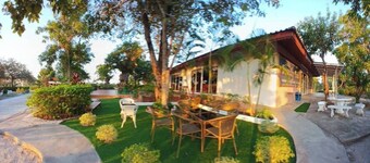 Sukhothaigrandhotelandlandmark