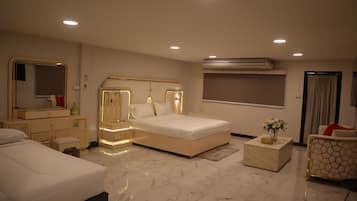 Basic Villa, 2 Bedrooms, Kitchenette, Mountain View | Free WiFi