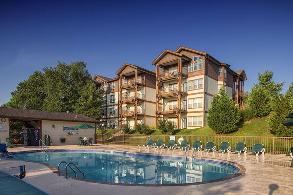 Indoor pool, a heated pool - Escape to Branson | Pools, Sauna, Game Room & Just Minutes from Branson Strip (Branson)