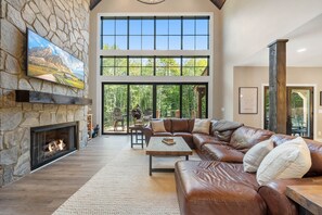 Smart TV, fireplace, video games, books