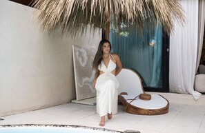 Property grounds - Lumoo Loft - Luxury Private Pool Loft Villa (Canggu)