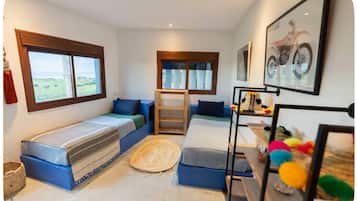 1 bedroom, iron/ironing board, bed sheets