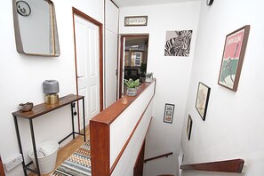 Interior - Boutique Apartment minutes to London Bridge Tube (London)