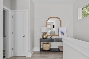 Interior - Modern Pet-Friendly Apartment in Downtown Durham (Durham)