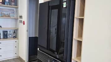 Desk, laptop workspace, soundproofing, iron/ironing board