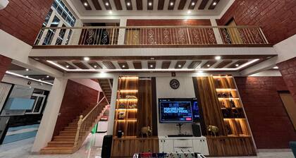 Selborne Heaven 5BHK Villa