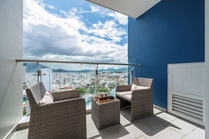 Junior Suite, City View | Balcony