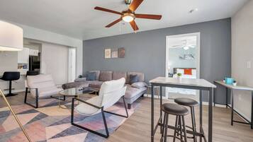 Televisión y oficina